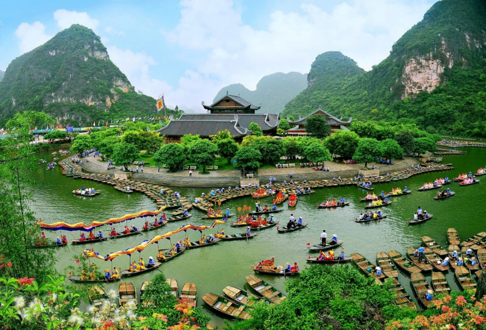 https://dulichninhbinh.com.vn/mypicture/images/2017/Trang-AN-Di-San.jpg