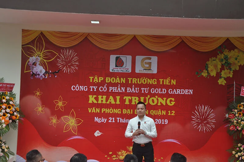 Ông Khiếu Xuân Khương, Tổng Giám đốc Tập đoàn Trường Tiền phát biểu tại Lễ khai trương Chi nhánh quận 12