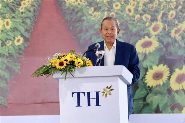 Tập đoàn TH khởi công Dự án chăn nuôi bò sữa lớn nhất Đồng bằng sông Cửu Long
