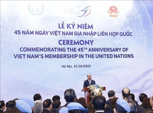 Chủ tịch nước Nguyễn Xuân Phúc và Tổng Thư ký LHQ Antonio Guterres chủ trì Lễ kỉ niệm 45 năm Việt Nam gia nhập LHQ - Ảnh 1. Chủ tịch nước Nguyễn Xuân Phúc và Tổng Thư ký LHQ Antonio Guterres chủ trì Lễ kỉ niệm 45 năm Việt Nam gia nhập LHQ - Ảnh 1.