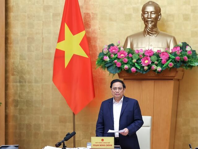 Thủ tướng nêu hàng loạt nhiệm vụ, giải pháp quan trọng để hoàn thành tốt mục tiêu của năm 2022 - Ảnh 5. Thủ tướng nêu hàng loạt nhiệm vụ, giải pháp quan trọng để hoàn thành tốt mục tiêu của năm 2022 - Ảnh 5.