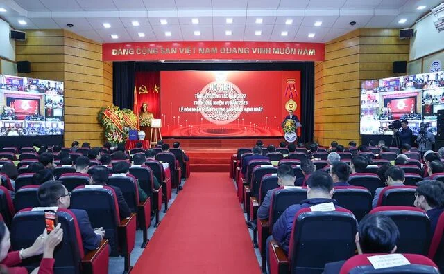 Thủ tướng: Truyền thông phải đi đầu, tạo động lực, truyền cảm hứng cho phát triển và đổi mới sáng tạo - Ảnh 6.
