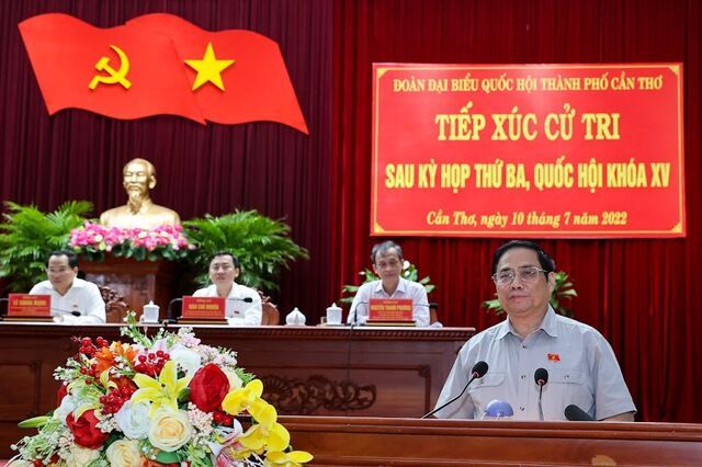 Thủ tướng: Hỗ trợ người dân, doanh nghiệp hơn 225 nghìn tỷ đồng thuế phí ngay trong năm nay - Ảnh 5. Thủ tướng: Hỗ trợ người dân, doanh nghiệp hơn 225 nghìn tỷ đồng thuế phí ngay trong năm nay - Ảnh 5.