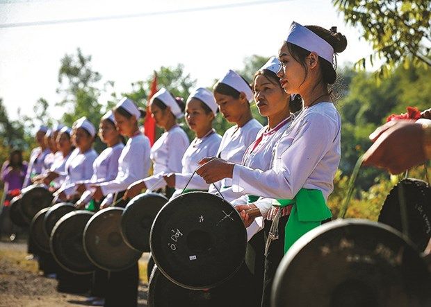 Tân Lạc 