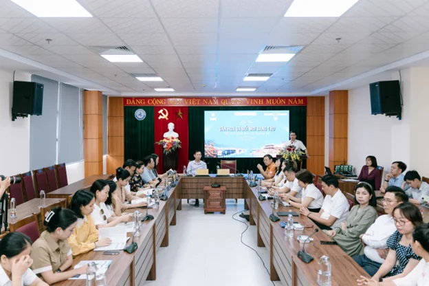 TS. Hồ Thắng – Giám đốc Sở Khoa học và Công nghệ tỉnh Thừa Thiên Huế phát biểu khai mạc chương trình
