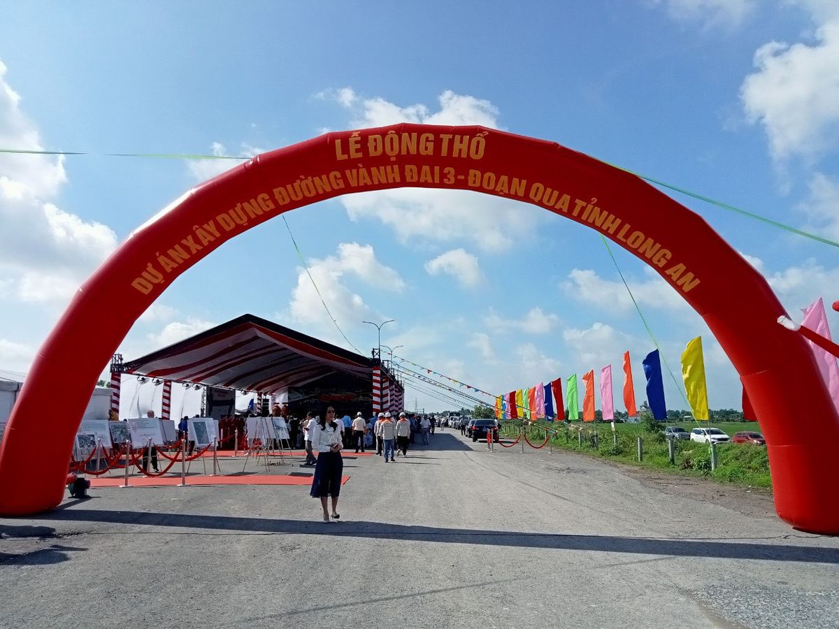 Quang cảnh buổi lễ động thổ