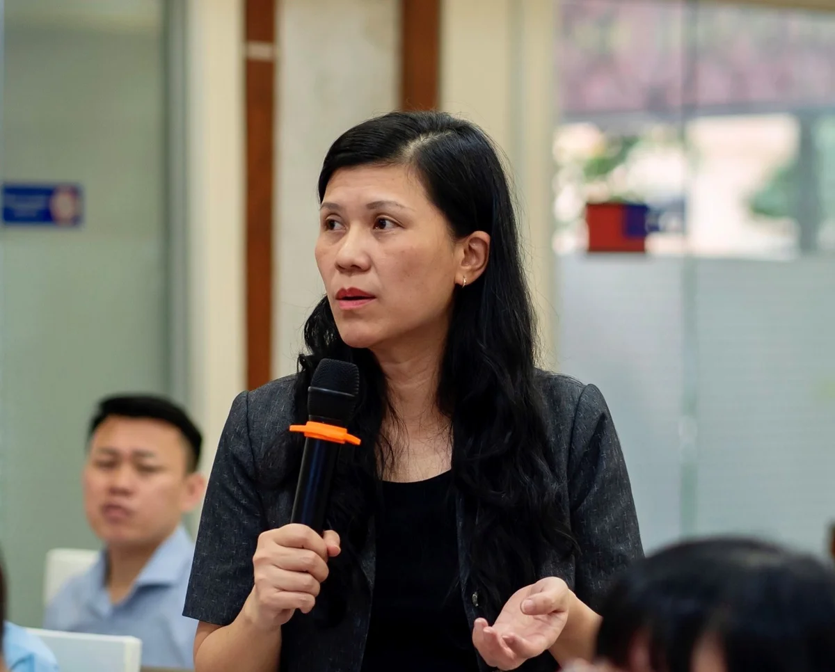 ThS.Nguyễn Thị Ngọc Hiên trình bày ý kiến tại Hội thảo.