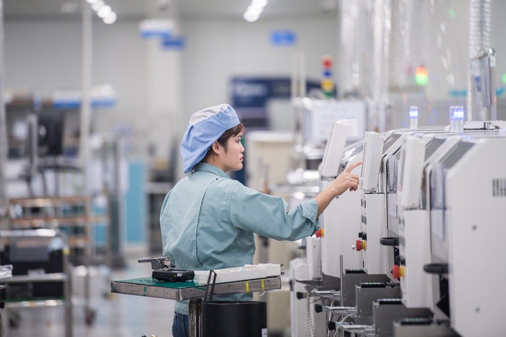 Hỗ trợ doanh nghiệp tháo gỡ khó khăn, thúc đẩy hoạt động sản xuất kinh doanh