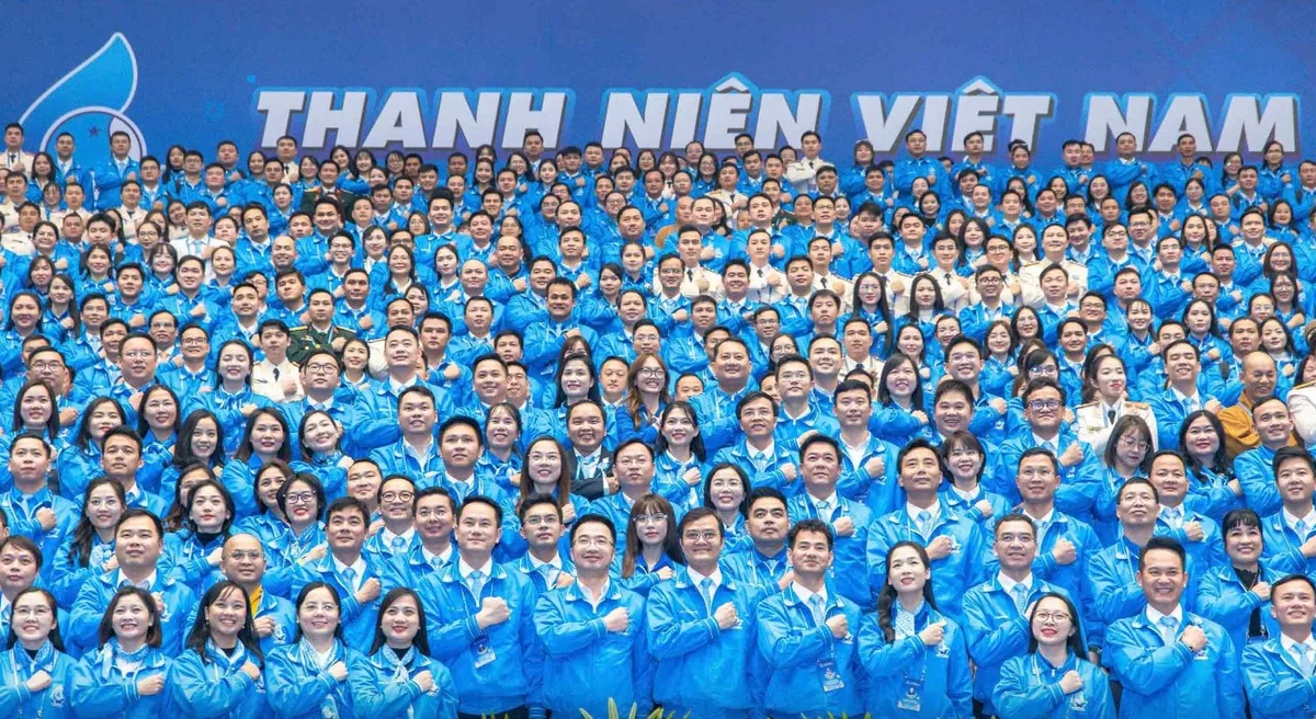 Thanh niên Việt Nam phải có tư tưởng 'biến không thành có, biến khó thành dễ, biến cái không thể thành cái có thể'