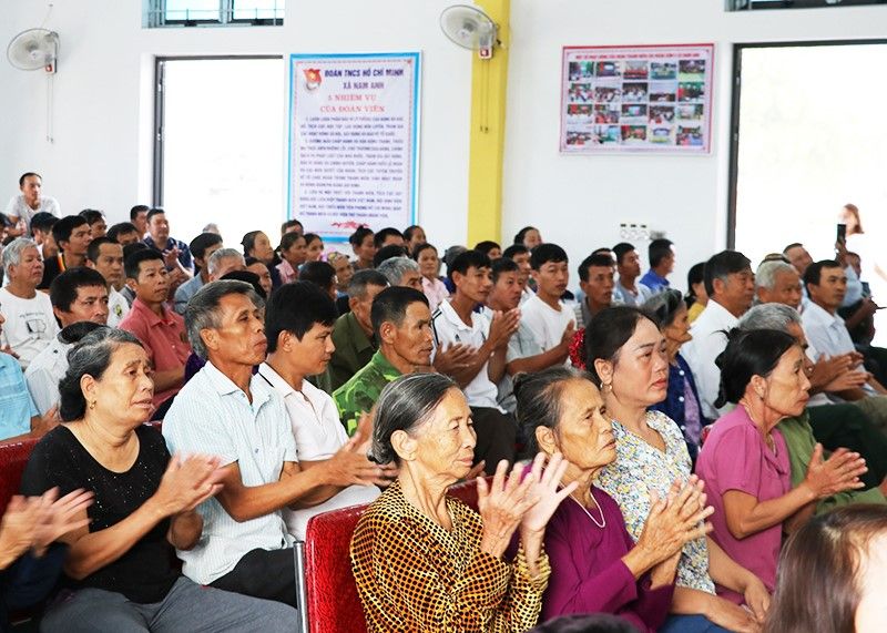 Chủ tịch UBND tỉnh Nghệ An dự ngày hội Đại đoàn kết tại huyện Nam Đàn