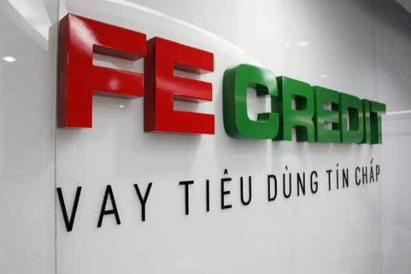 NHÂN VIÊN CSKH FE CREDIT TƯ VẤN NHIỆT TÌNH