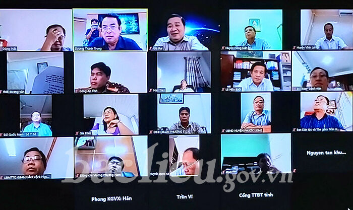 Toàn cảnh cuộc họp trực tuyến ngày 13/4