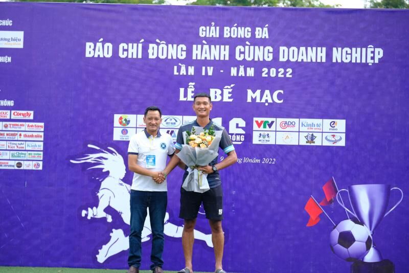 Ảnh Trọng tài