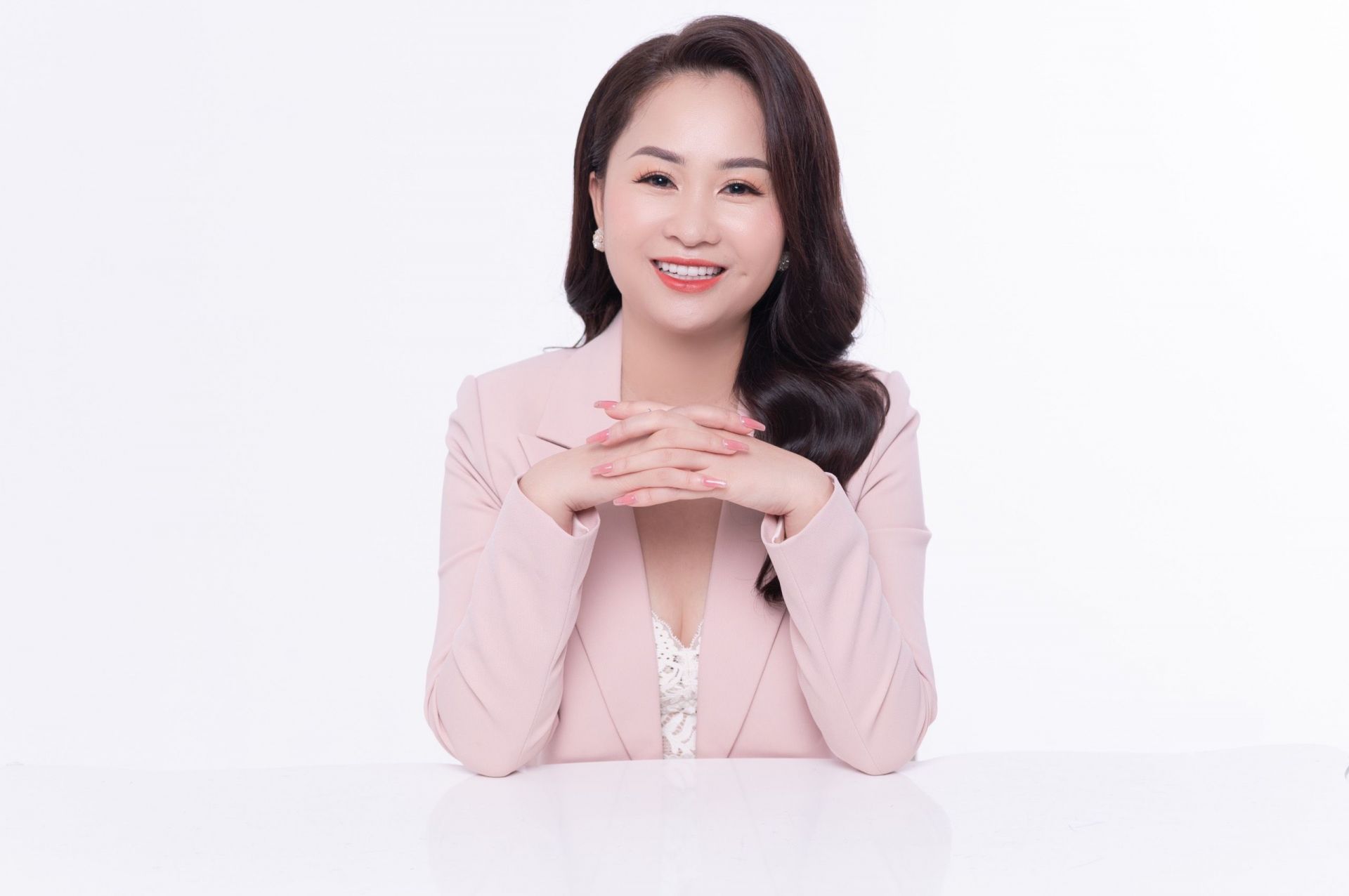 Trần Thị Nhâm – Gương mặt doanh nhân xuất sắc 2022