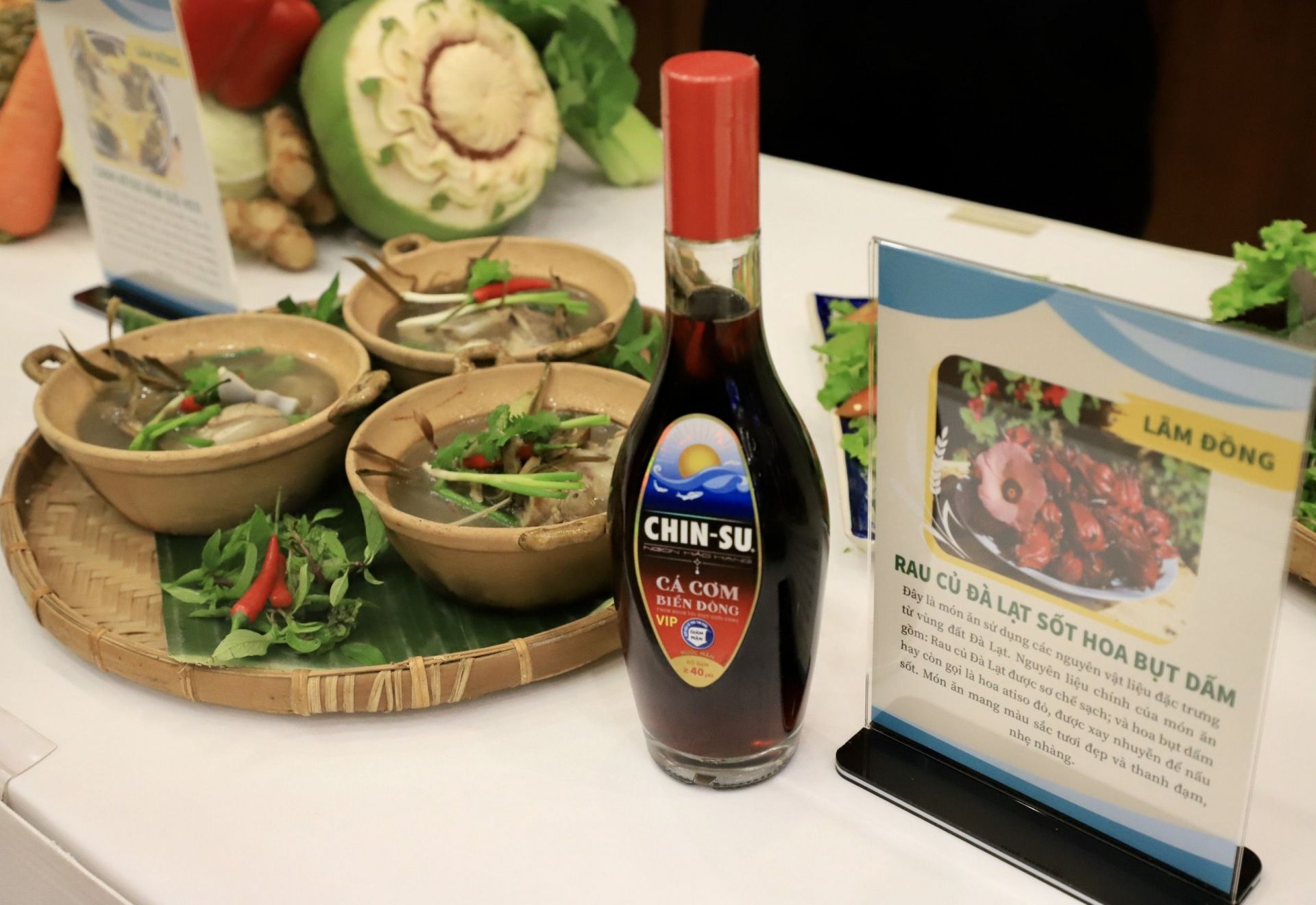 Mỗi món ăn được giới thiệu đều gắn liền với các loại gia vị CHIN-SU.