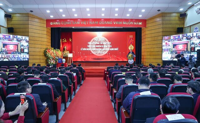 Thủ tướng: Truyền thông phải đi đầu, tạo động lực, truyền cảm hứng cho phát triển và đổi mới sáng tạo - Ảnh 6. Thủ tướng: Truyền thông phải đi đầu, tạo động lực, truyền cảm hứng cho phát triển và đổi mới sáng tạo - Ảnh 6.