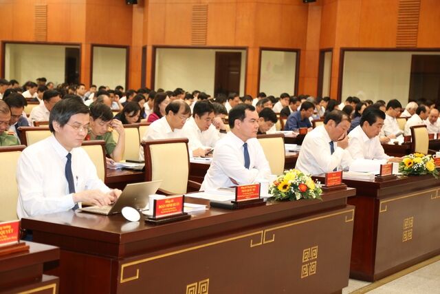 Ngành tuyên giáo thể hiện rõ vai trò 'đi trước mở đường, đi cùng thực hiện, đi sau tổng kết' - Ảnh 4. Ngành tuyên giáo thể hiện rõ vai trò 'đi trước mở đường, đi cùng thực hiện, đi sau tổng kết' - Ảnh 4.