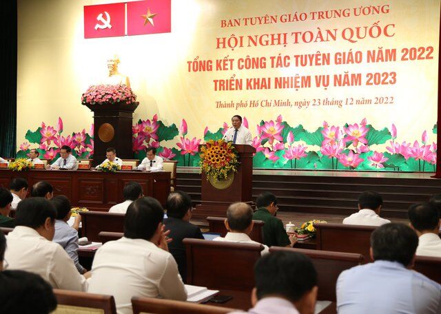 Ngành tuyên giáo thể hiện rõ vai trò 'đi trước mở đường, đi cùng thực hiện, đi sau tổng kết' - Ảnh 3. Ngành tuyên giáo thể hiện rõ vai trò 'đi trước mở đường, đi cùng thực hiện, đi sau tổng kết' - Ảnh 3.