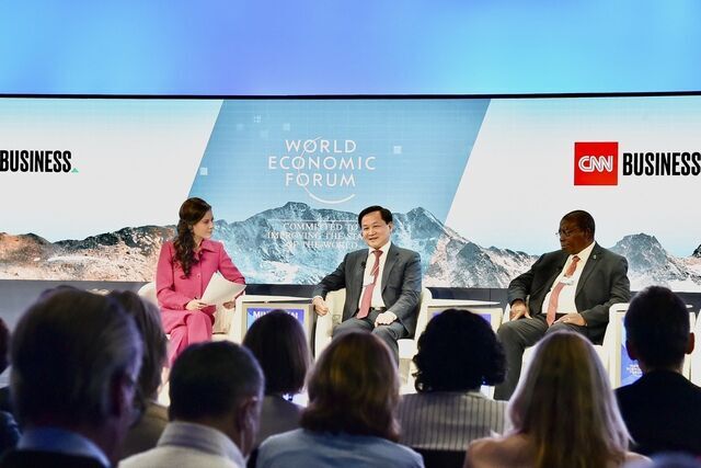 Hội nghị WEF 52: Phó Thủ tướng Lê Minh Khái nêu 5 đề xuất quan trọng về "Chuyển hướng khủng hoảng lương thực toàn cầu" - Ảnh 6. Hội nghị WEF 52: Phó Thủ tướng Lê Minh Khái nêu 5 đề xuất quan trọng về "Chuyển hướng khủng hoảng lương thực toàn cầu" - Ảnh 6.