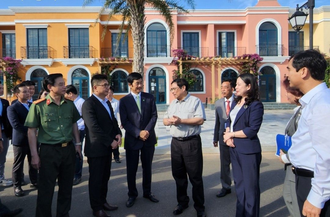 thủ tướng phạm minh chính làm việc với lãnh đạo tỉnh bình thuận hình ảnh 3 thu tuong pham minh chinh lam viec voi lanh dao tinh binh thuan hinh anh 3