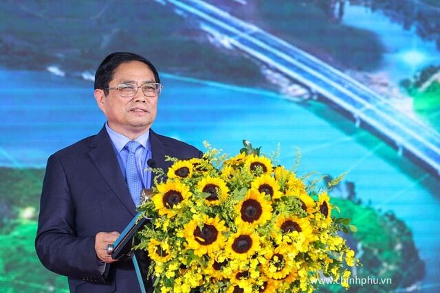 Van Don-Mong Cai expressway opens to traffic - Ảnh 1. Van Don-Mong Cai expressway opens to traffic - Ảnh 1.