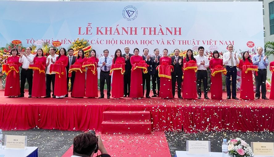 Đổi mới phương thức và hiệu quả hoạt động nâng cao vị thế của LHH Việt Nam