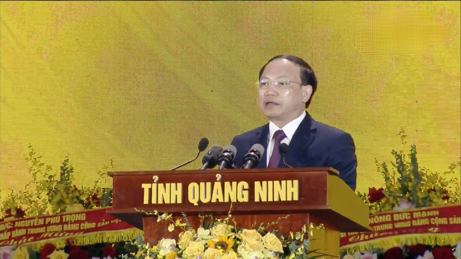 Thay mặt Thường trực Tỉnh ủy, HĐND, UBND, UBMTTQ Việt Nam tỉnh Quảng Ninh, đồng chí Nguyễn Xuân Ký, Ủy viên BCH Trung ương Đảng, Bí thư Tỉnh ủy, Chủ tịch HĐND tỉnh Quảng Ninh đã ôn lại lịch sử hình thành và phát triển của mảnh đất, con người Quảng Ninh.