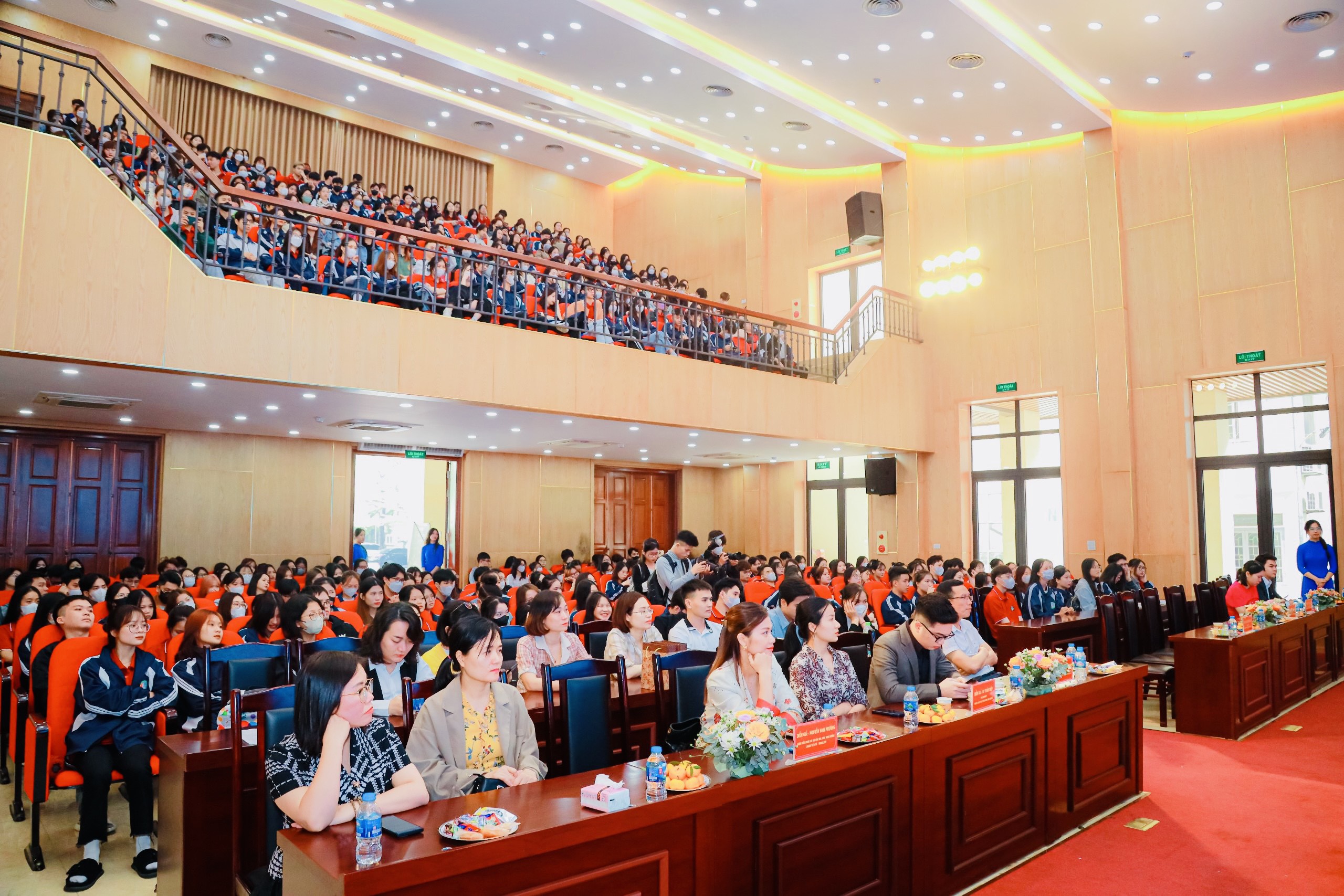 Toàn cảnh Tọa đàm