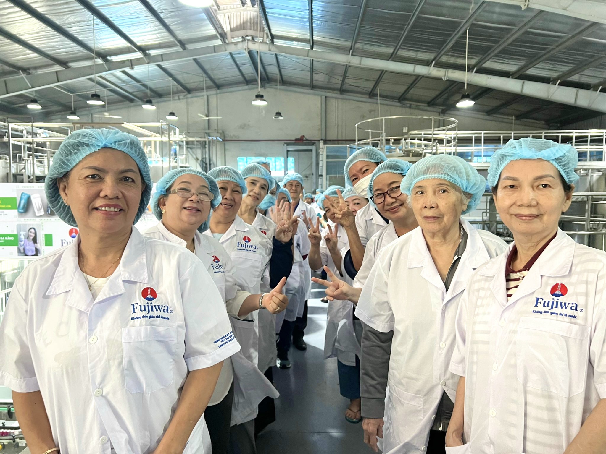 Chuyến tham quan nhà máy là cầu nối gắn kết và lan tỏa về nước tốt