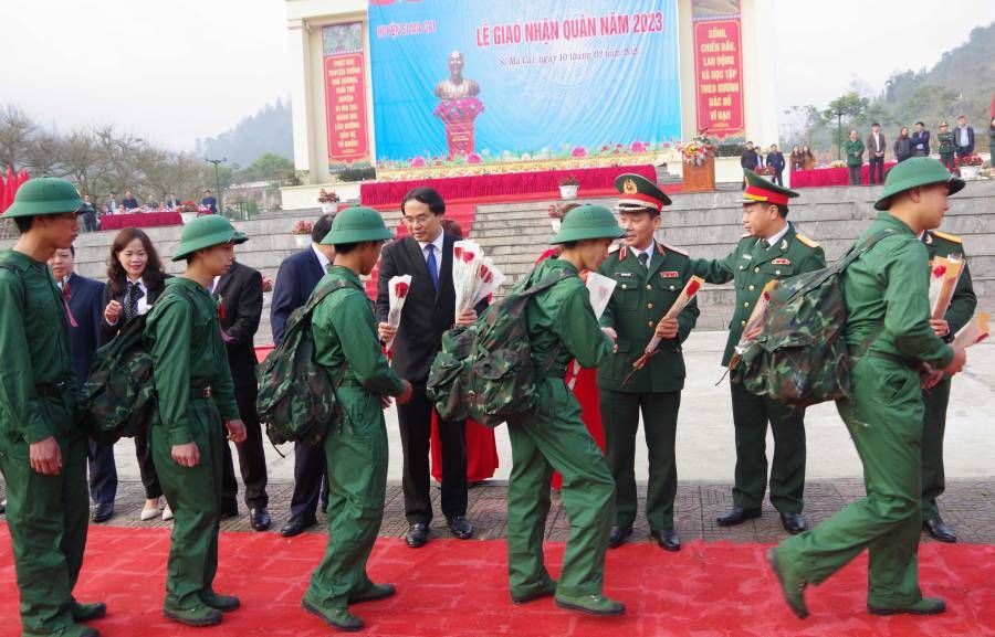 tuyen-quan
