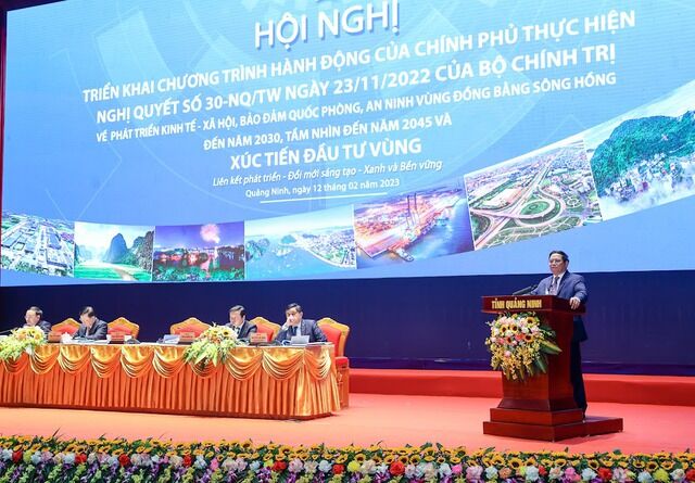 Vùng Đồng bằng sông Hồng phải dẫn dắt quá trình cơ cấu lại nền kinh tế và chuyển đổi mô hình tăng trưởng của cả nước - Ảnh 4. Vùng Đồng bằng sông Hồng phải dẫn dắt quá trình cơ cấu lại nền kinh tế và chuyển đổi mô hình tăng trưởng của cả nước - Ảnh 4.