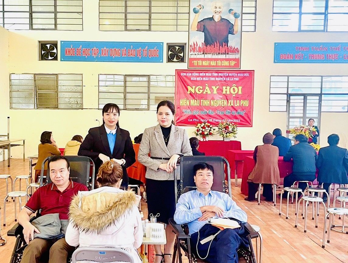 Hằng năm xã La Phù luôn quan tâm đẩy mạnh các hoạt động vì cộng đồng trong đó có hiến máu nhân đạo.