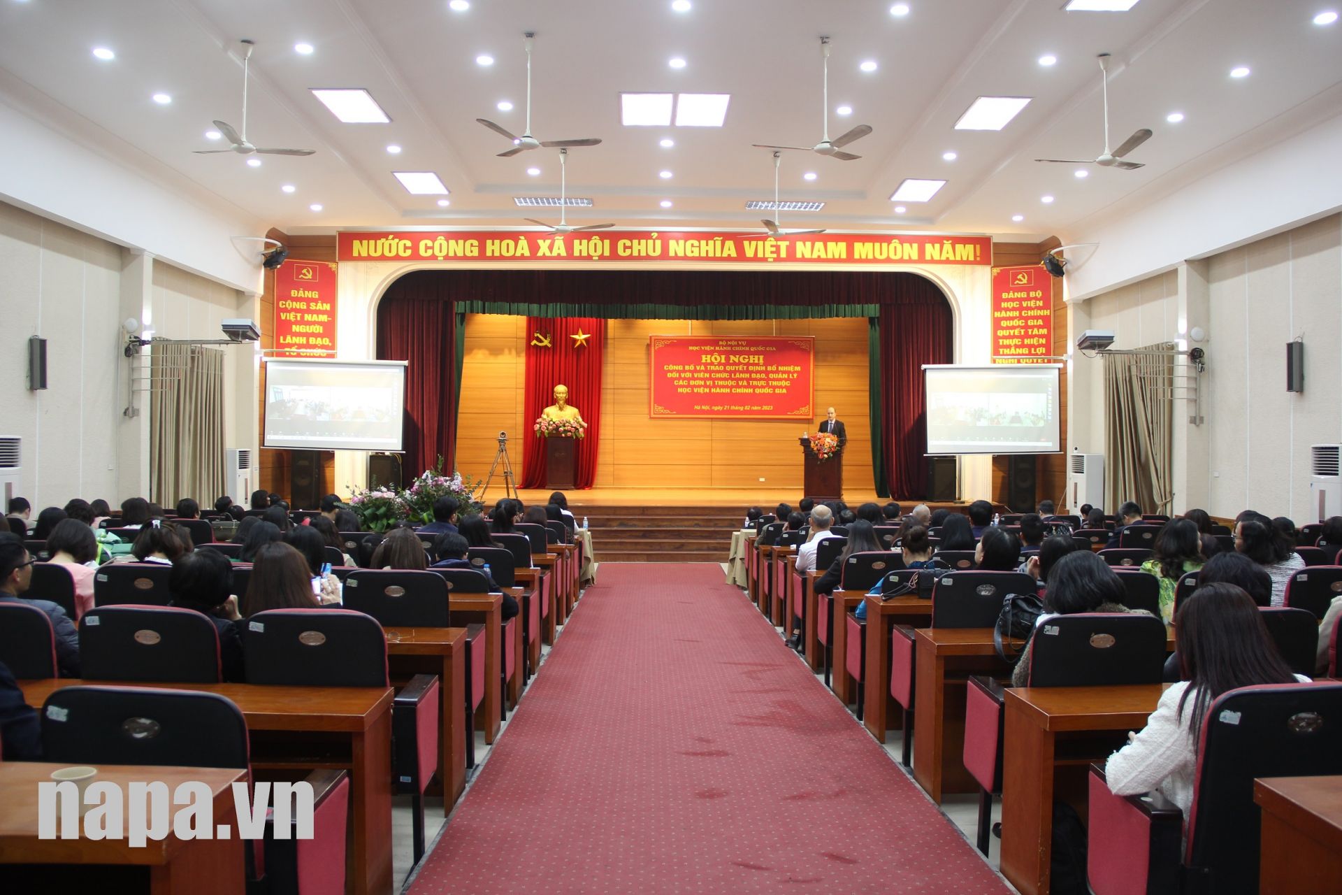 Toàn cảnh Hội nghị