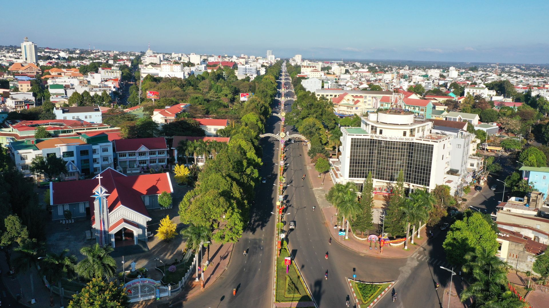 cảnh Đắk Lắk