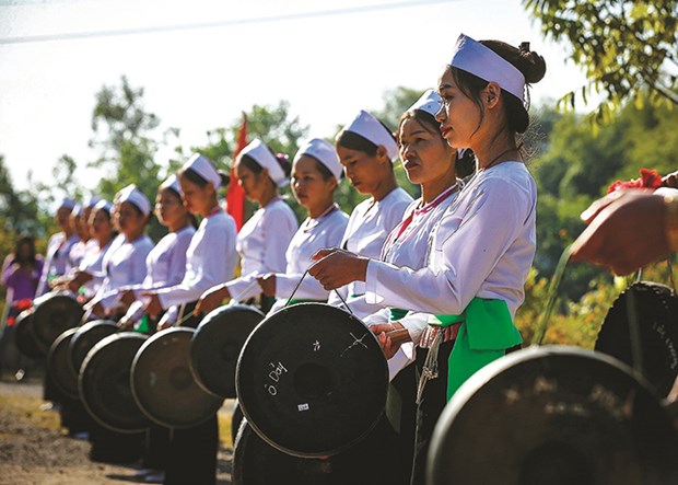 Tân Lạc