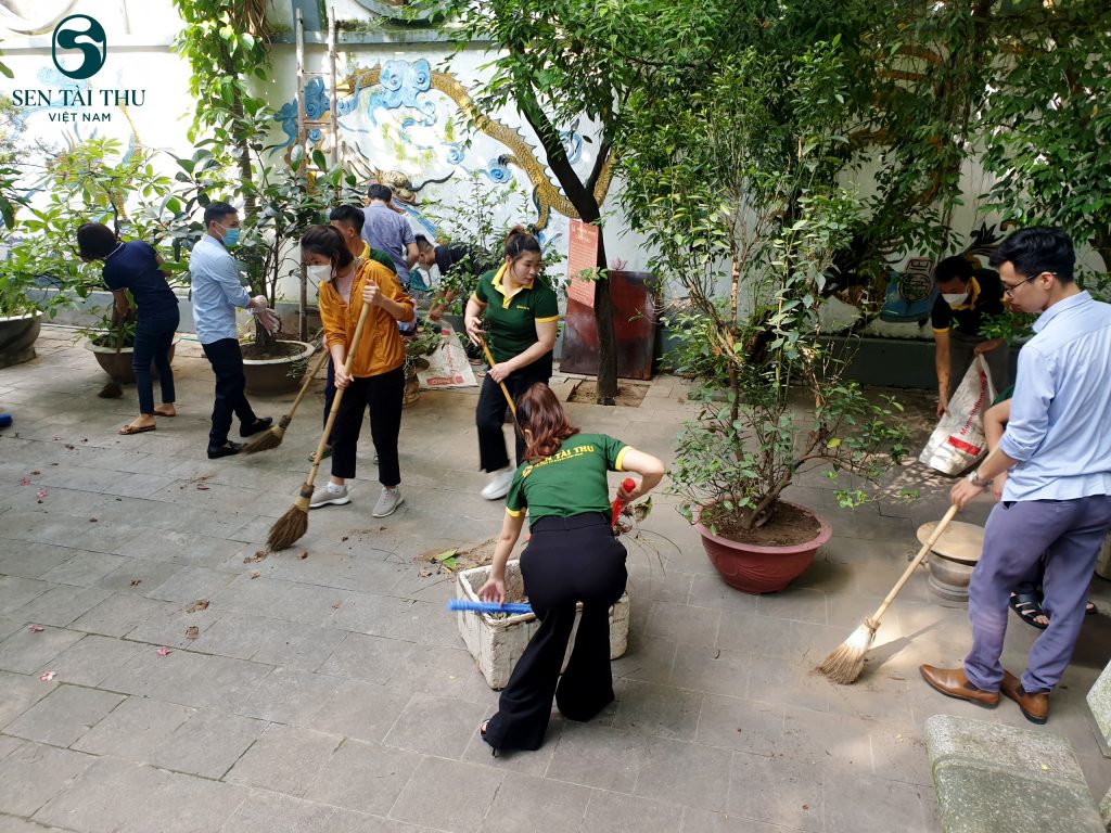 Sen Tài Thu giao mầm hạnh phúc