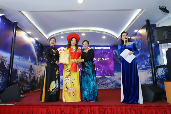 hoi-phu-nu-thanh-lich-tphcm-to-chuc-hop-mat-nhan-ngay-gia-dinh-viet-nam_64900e57c36e3.png