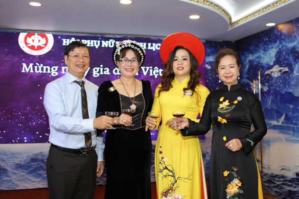 hoi-phu-nu-thanh-lich-tphcm-to-chuc-hop-mat-nhan-ngay-gia-dinh-viet-nam_64900e79ab0bb.png