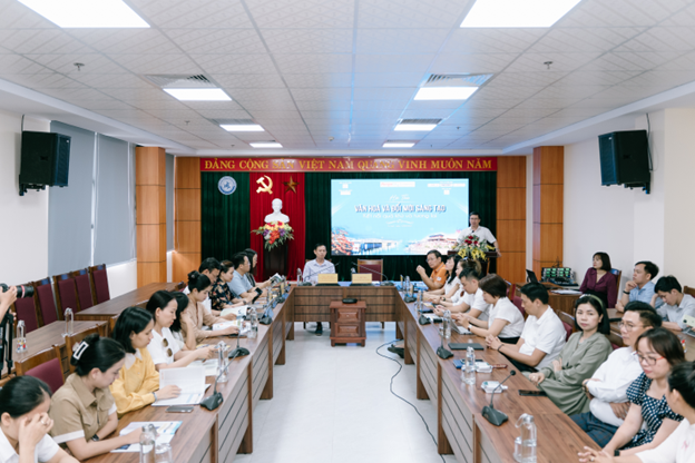 TS. Hồ Thắng – Giám đốc Sở Khoa học và Công nghệ tỉnh Thừa Thiên Huế phát biểu khai mạc chương trình