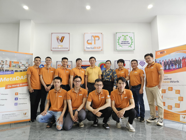 Tập thể cán bộ MetaDAP tại Văn phòng Đà Nẵng