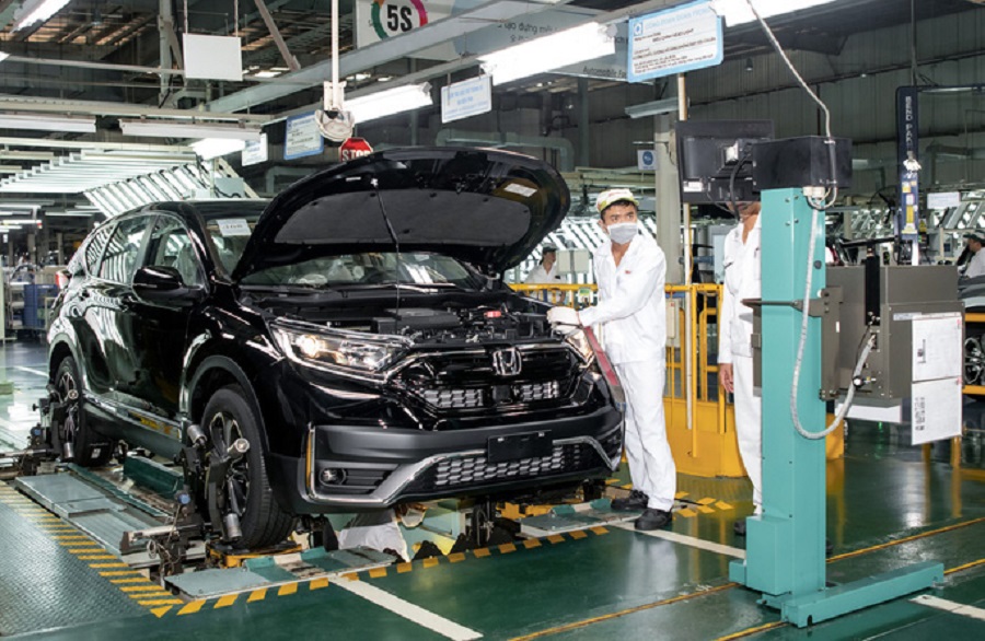 Bộ Tài chính tiếp tục bác đề xuất giảm 50% lệ phí trước bạ với ôtô