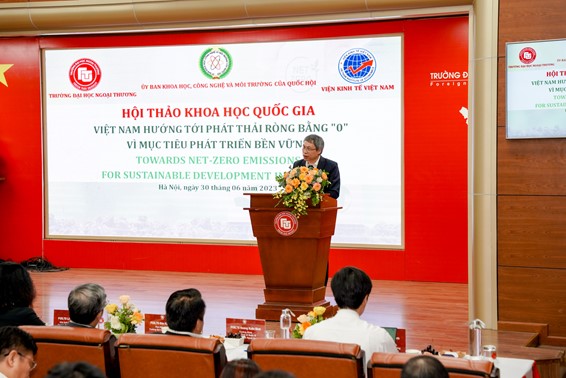 PGS, TS Bùi Quang Tuấn - Viện trưởng Viện Kinh tế Việt Nam