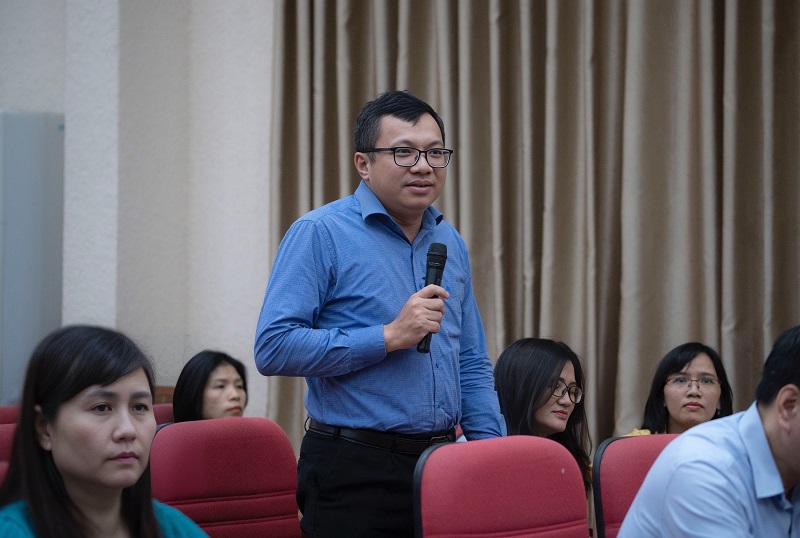PGS.TS. Trần Nghị Thanh, Khoa Khoa học liên ngành phát biểu tại Tọa đàm.