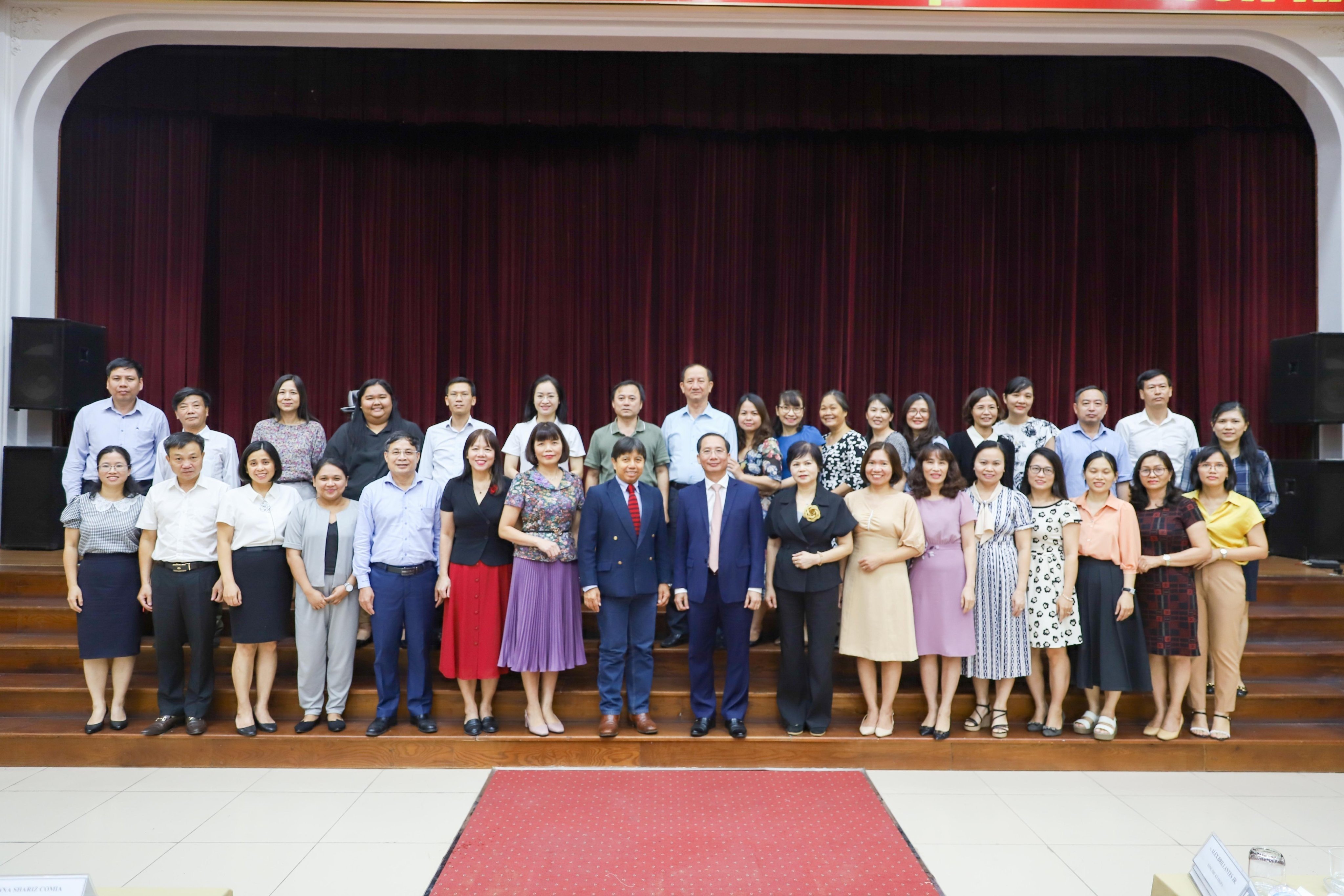 Chụp ảnh lưu niệm