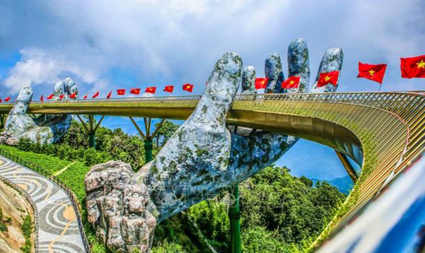 Phát triển du lịch gắn với bảo tồn, phát huy các giá trị văn hóa, bảo vệ môi trường, thúc đẩy sự phát triển bền vững trong bối cảnh mới