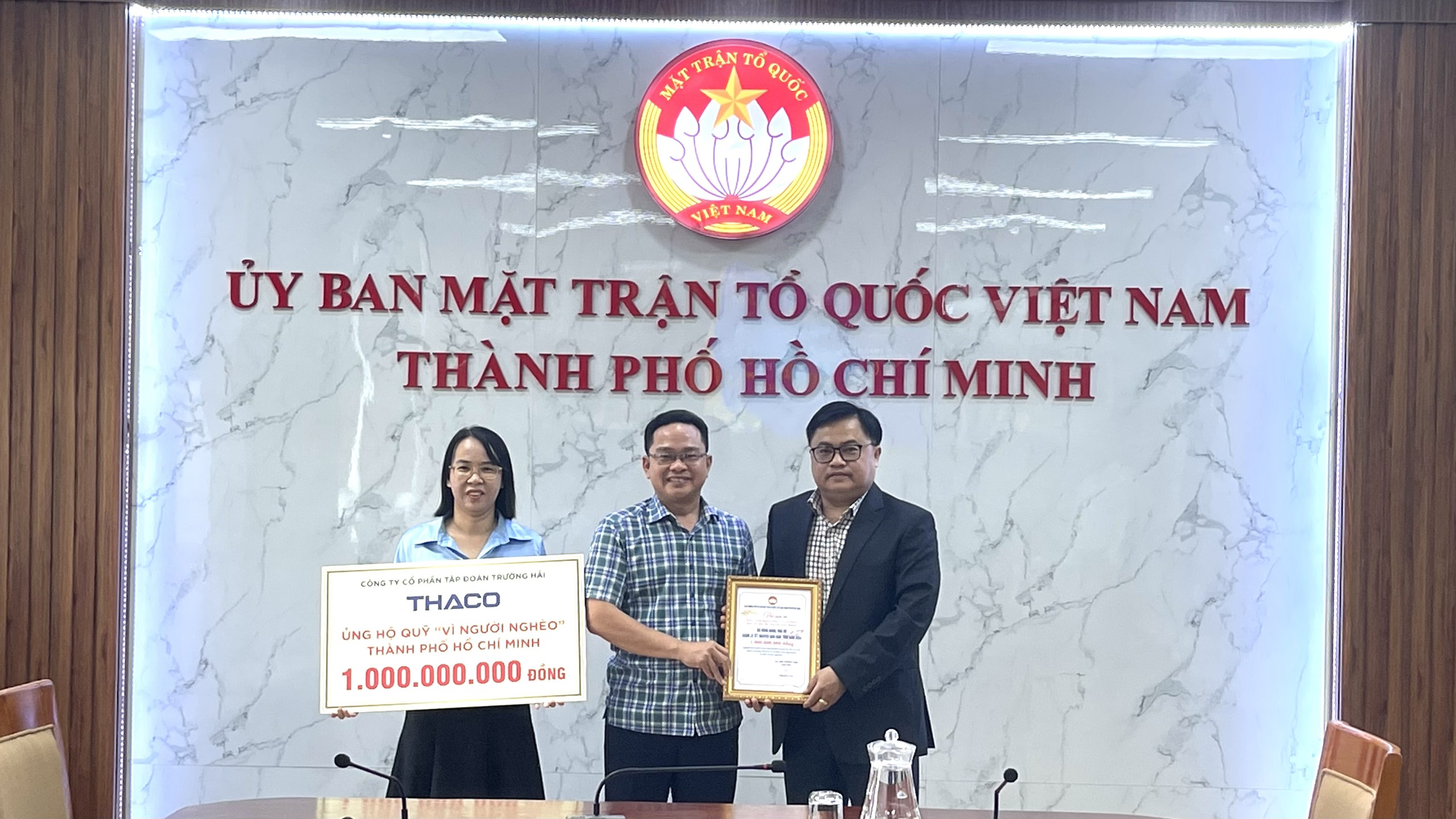 Công ty Cổ phần tập đoàn Trường Hải ủng hộ 1 tỷ đồng chăm lo tết