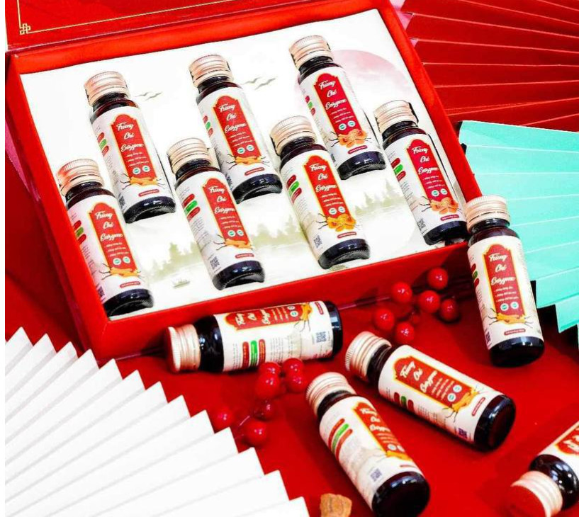 Sản phẩm Trùng Chi Enzyme là sự kết hợp giữa Enzyme thực vật, đông trùng hạ thảo và nấm linh chi giúp cân bằng huyết áp, tăng cường sức mạnh miễn dịch và hỗ trợ chống lại các bệnh lý