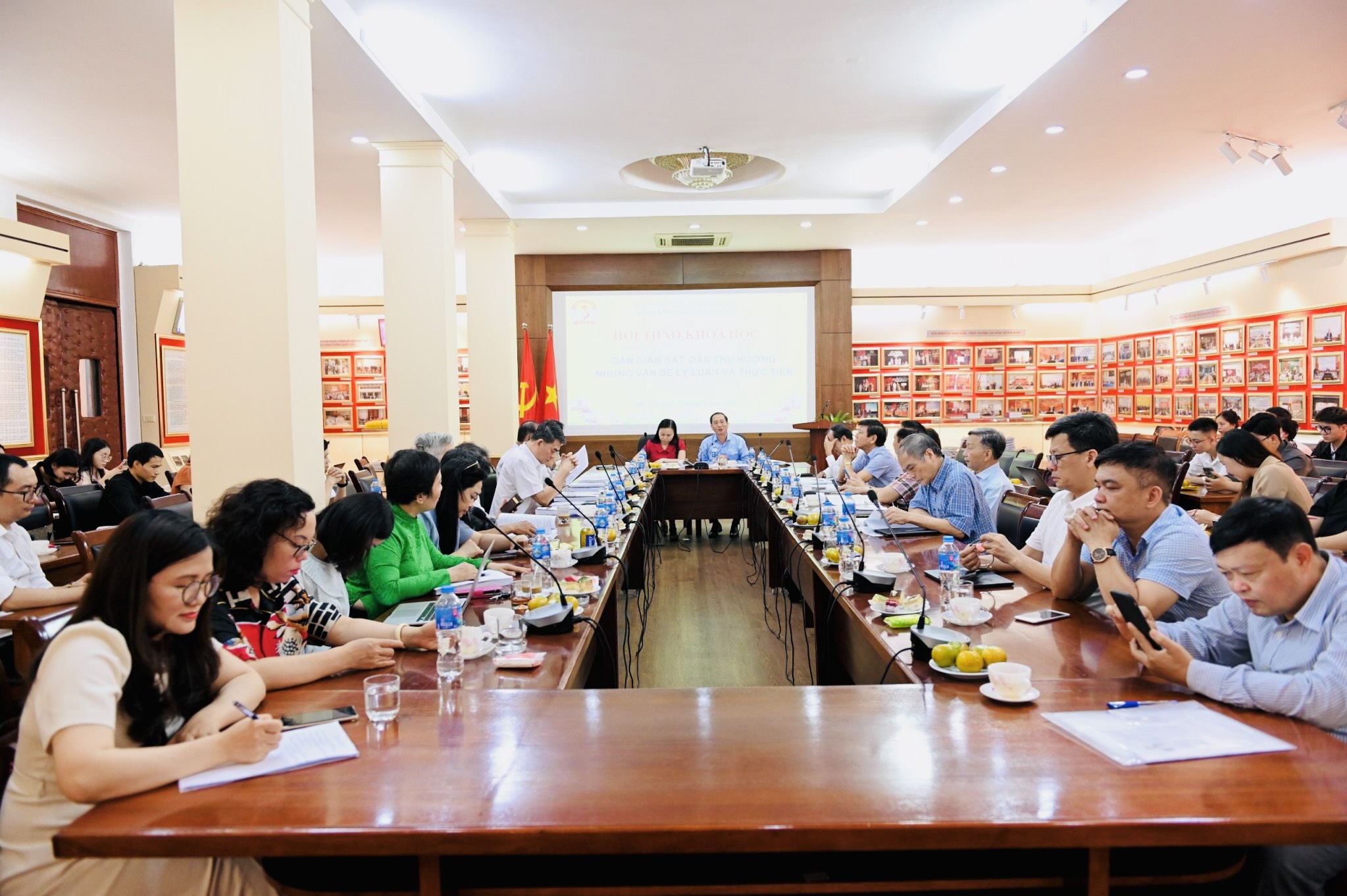 Toàn cảnh Hội thảo.