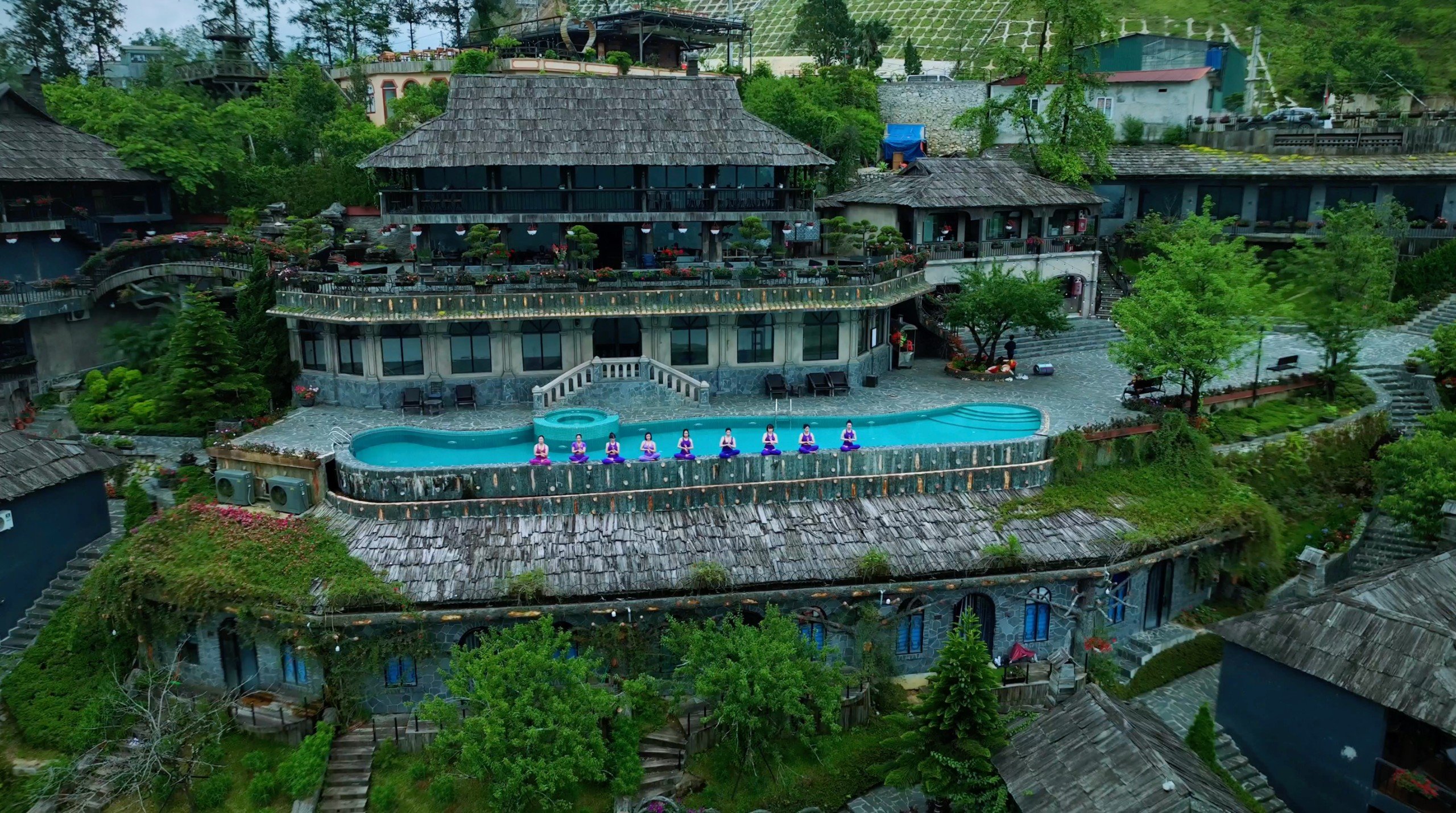 CLB Yoga Thy Nga Sapa