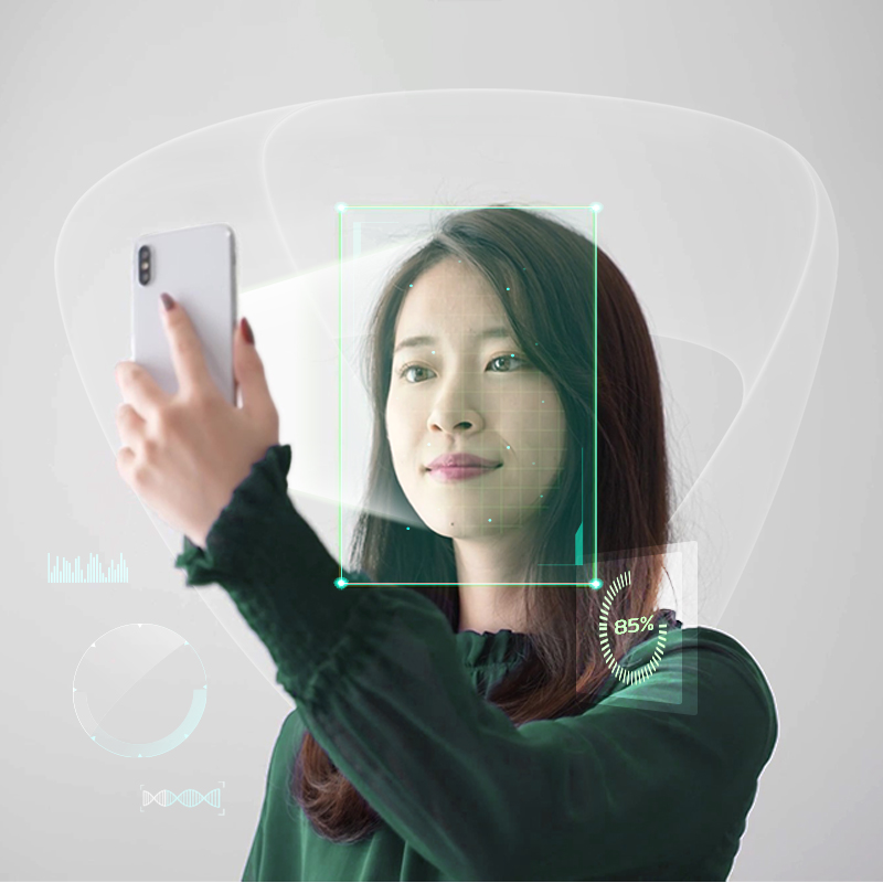 A person taking a selfie Description automatically generated